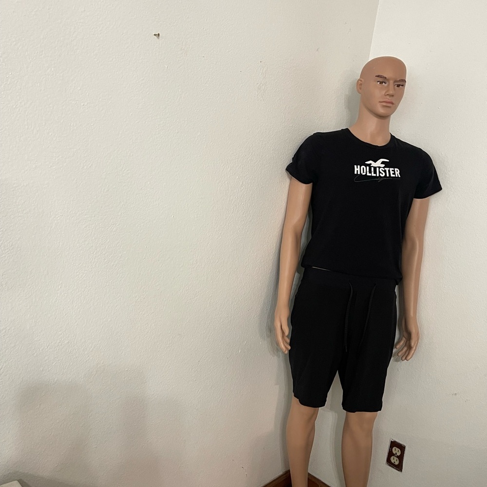 Men"s lululemon Pace Breaker-Short Lined-Size S -Black- Good Condition - Picture 2 of 16